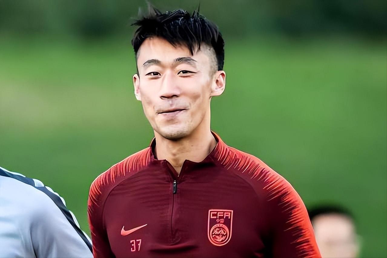 时隔3年，知名主持陈密丈夫又被抓，疑卷入李铁事件中收钱打黑球