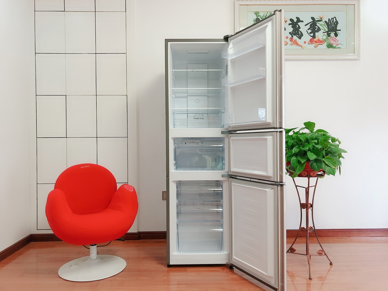 家用冰箱哪款双开门冷冻大冷藏小,买冰箱超薄好吗