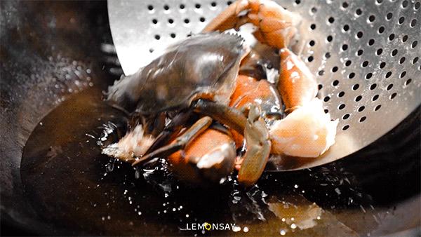 这店，想找个位置坐，比登天还难