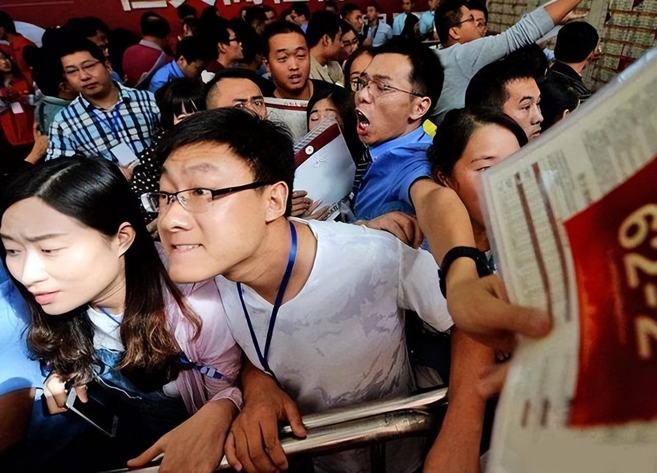 省好几万！呼和浩特房展会给楼市“冲喜”，30字暴露底气不足？