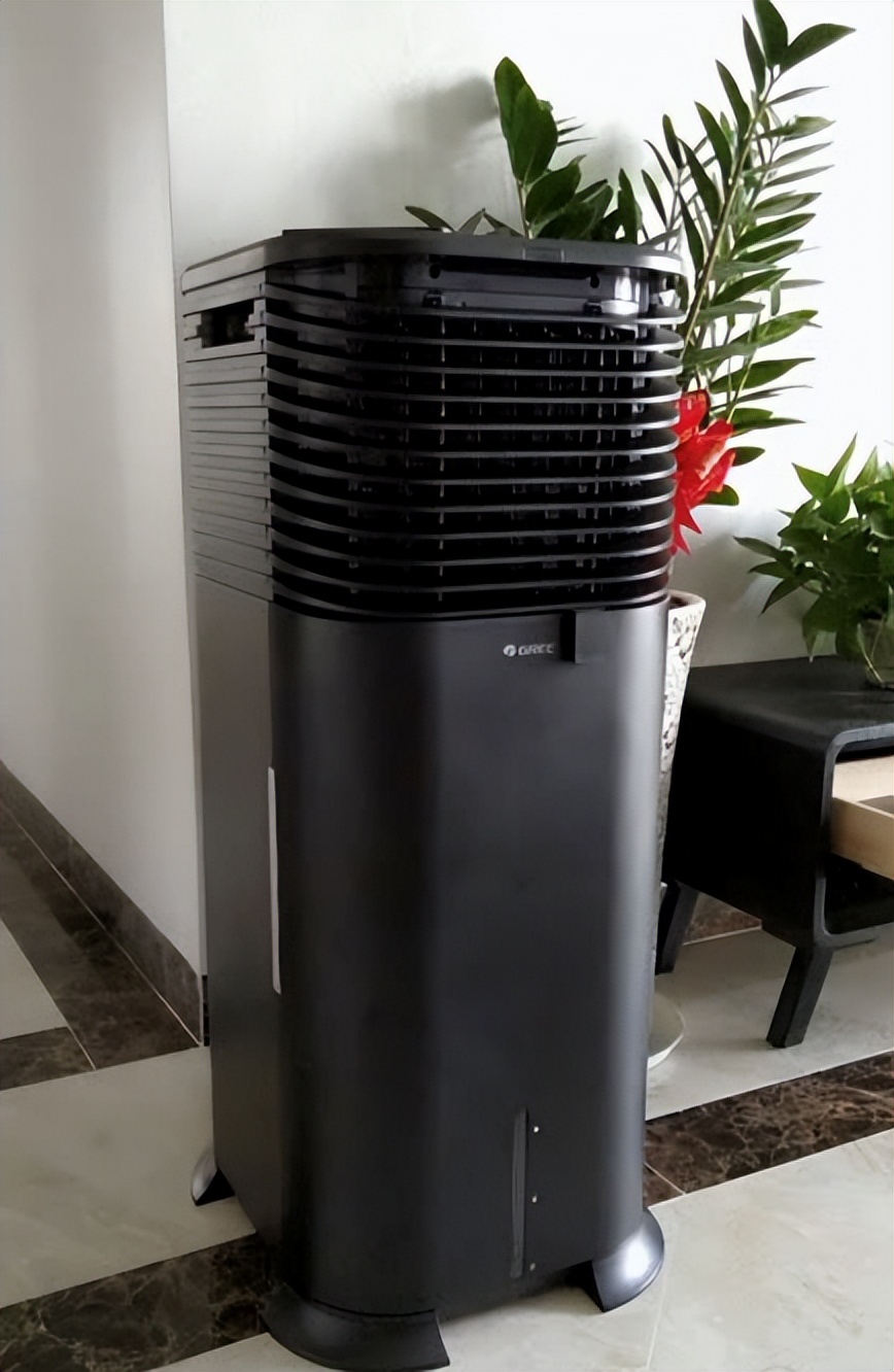 塔扇和落地扇和循环扇哪个更实用,塔扇循环扇和落地电风扇区别