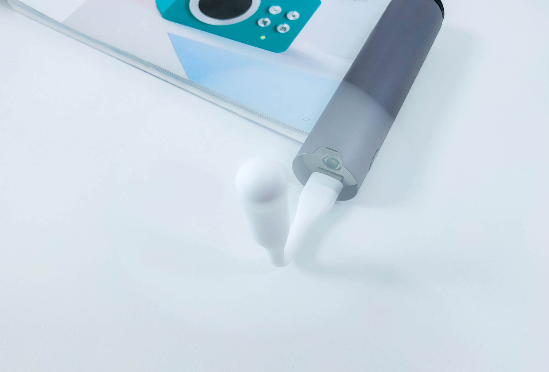 须眉t6旋转式涡轮六叶剃须刀,须眉剃须刀t6智能款和标准款测评