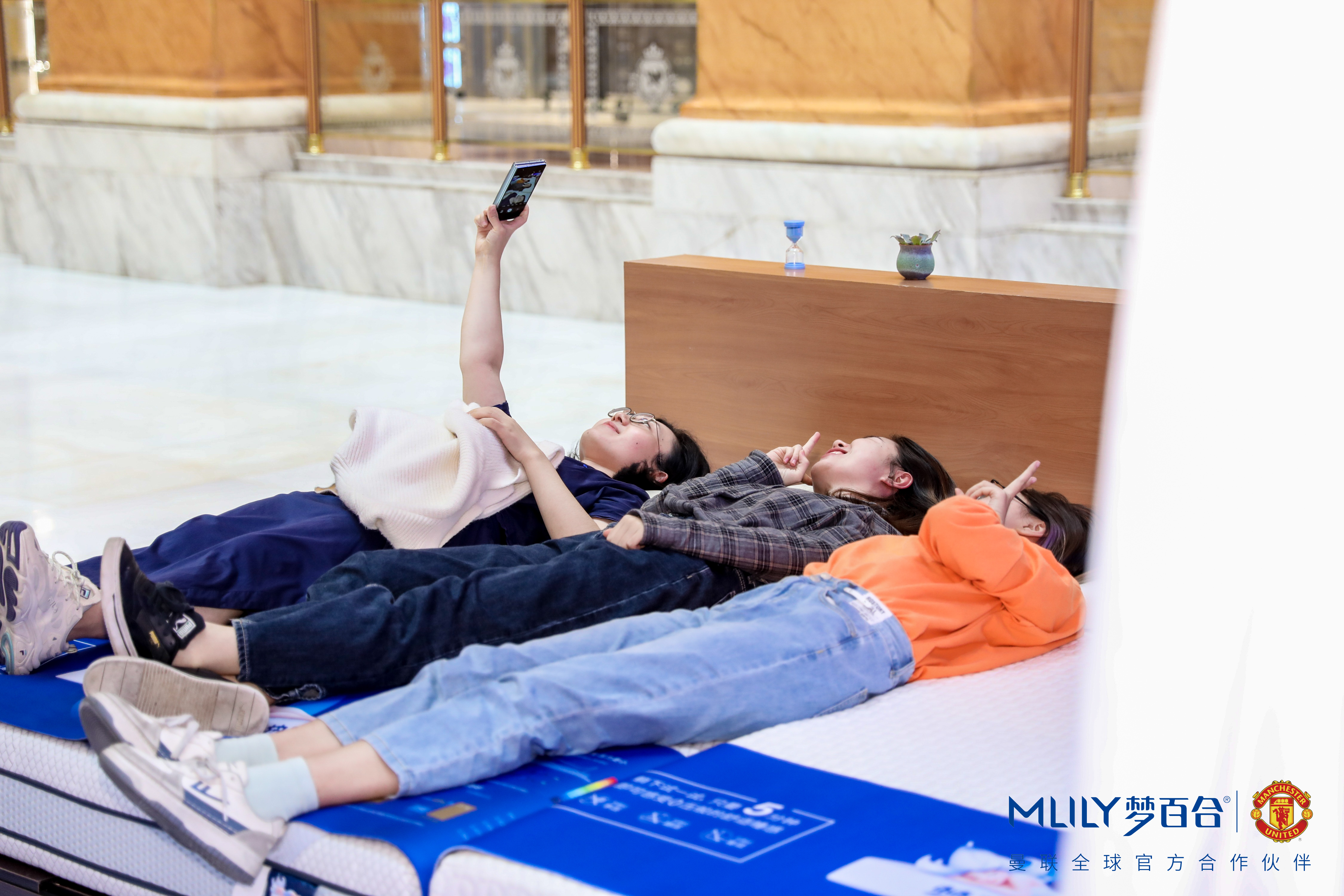 梦百合极致睡眠,梦百合零压睡眠枕跟奢华记忆枕