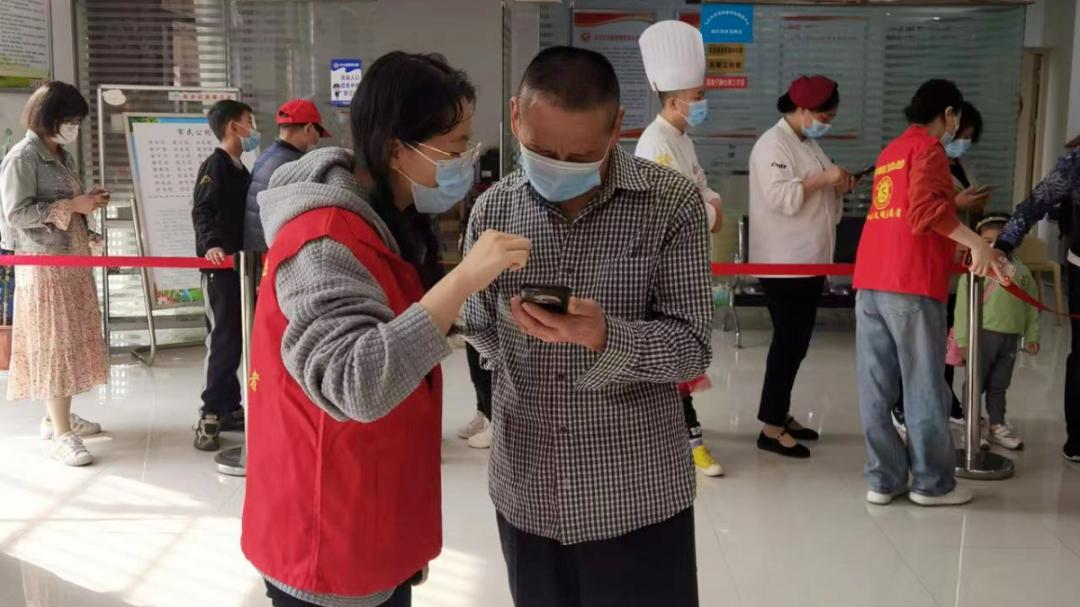 团圆抗疫战场,团聚青年同战疫