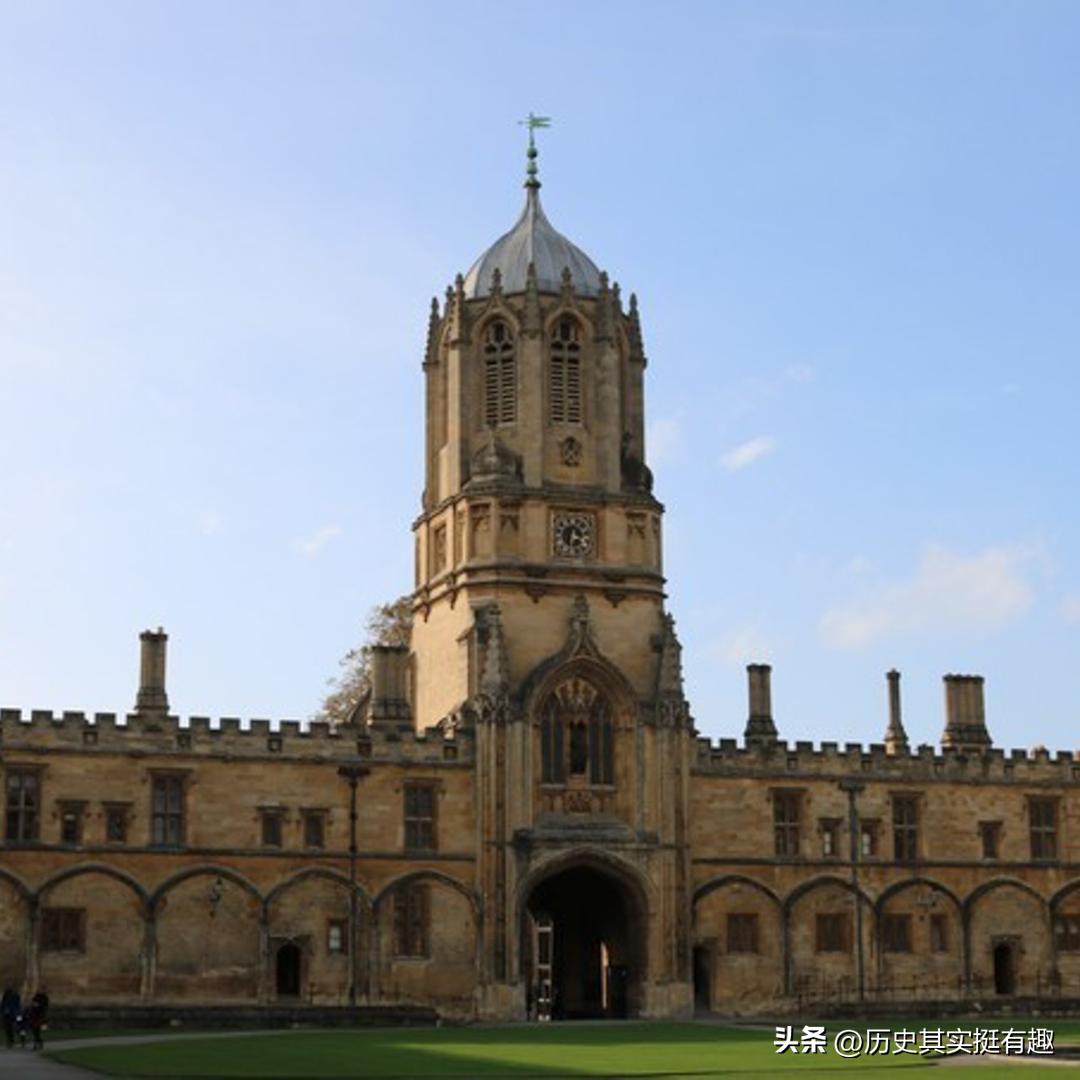 爱因斯坦vs牛顿vs霍金的智商,牛顿与霍金谁更伟大