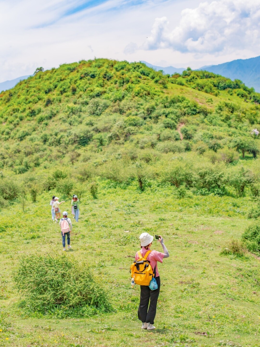 一天来回！别名“小九寨”的油画秋色、高山草甸，一站式游玩到底