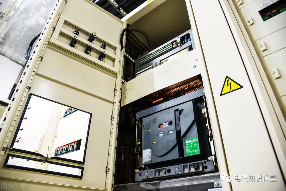 低压断路器和隔离开关区别,变压器低压隔离开关操作视频