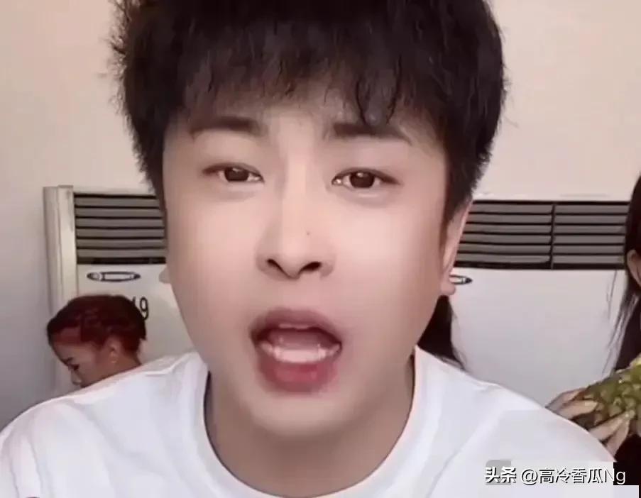 辛巴直播间卖榴莲完整视频,辛巴直播卖榴莲7斤