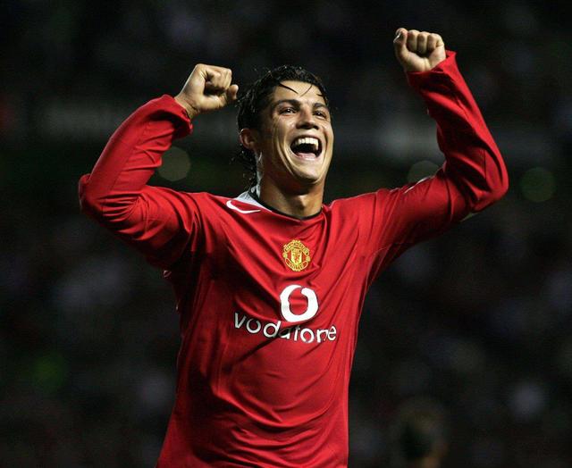 太励志！从说着乡下口音的穷小子到足坛第一，C罗封神却难赢黑粉