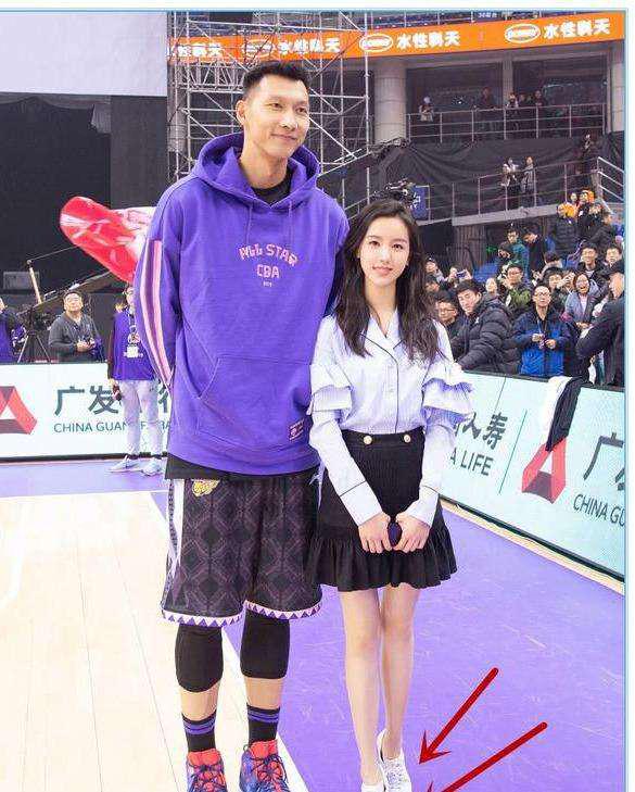 易建联追张镇麟,易建联追访张镇麟