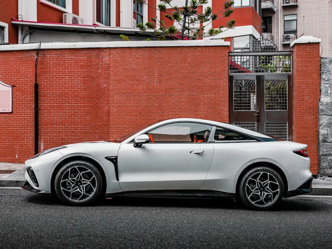 18万圆你跑车梦，买不起找我！