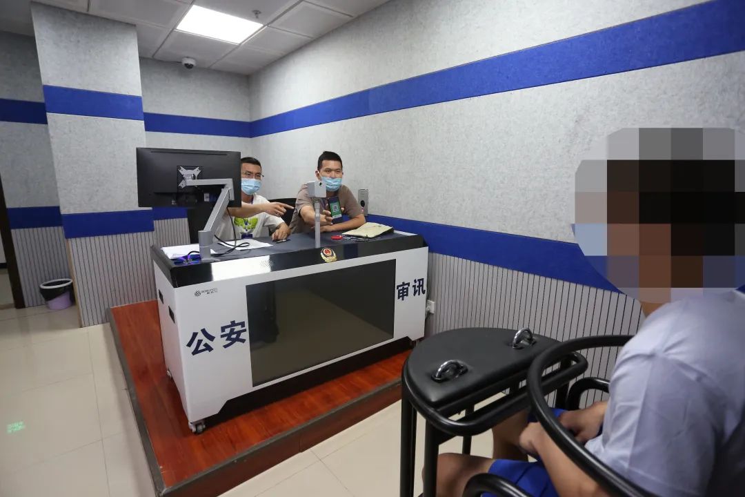 亮剑2020打击整治专项行动,警方开展打击私彩抓捕行动