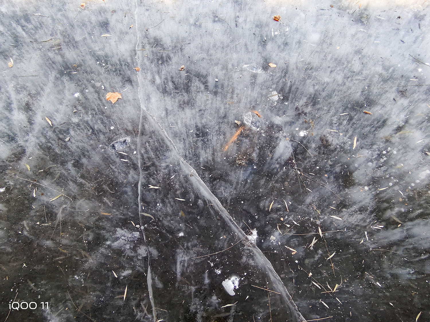 iqoo11评测玩机报告,iQOO11测评游戏体验