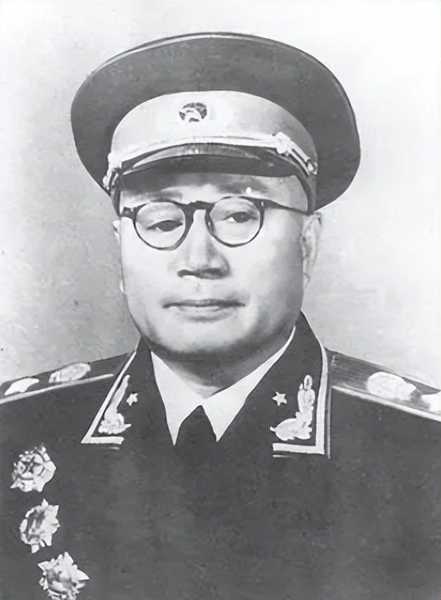 老太临终前道出民国悬案真相,民国悬案真相