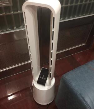 戴森无叶静音冷暖风扇am09,无叶风扇哪个牌子静音效果好知乎