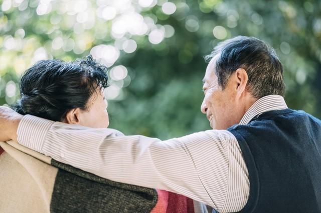 保姆给雇主洗鞋袜,保姆给雇主洗衣服经历