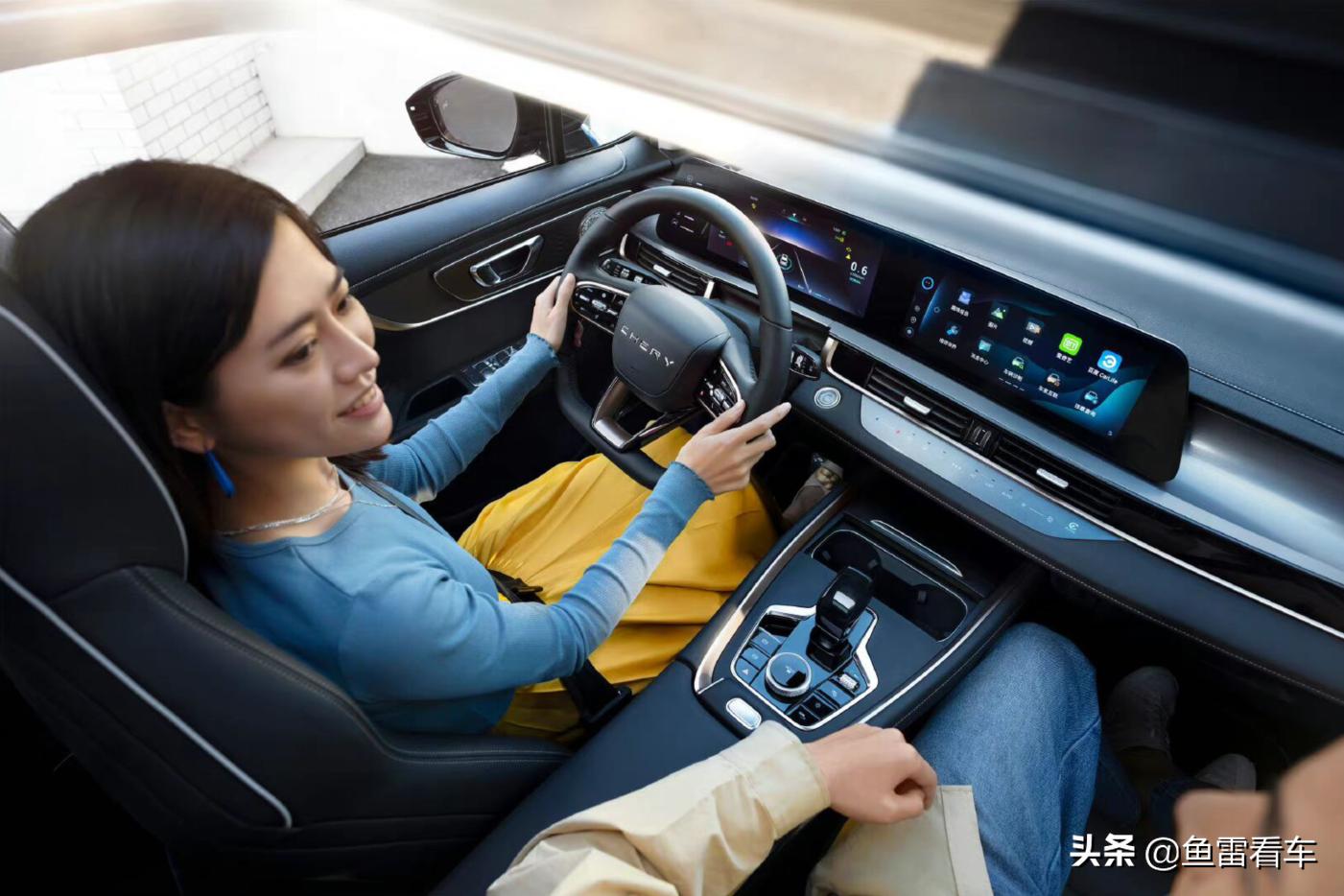 奇瑞omoda5路试消息,奇瑞omoda5白色评测