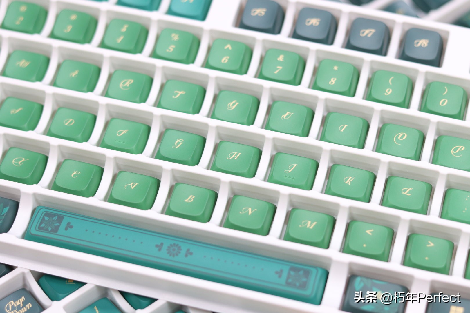 mxrskey键盘测评,三模客制化键盘组装