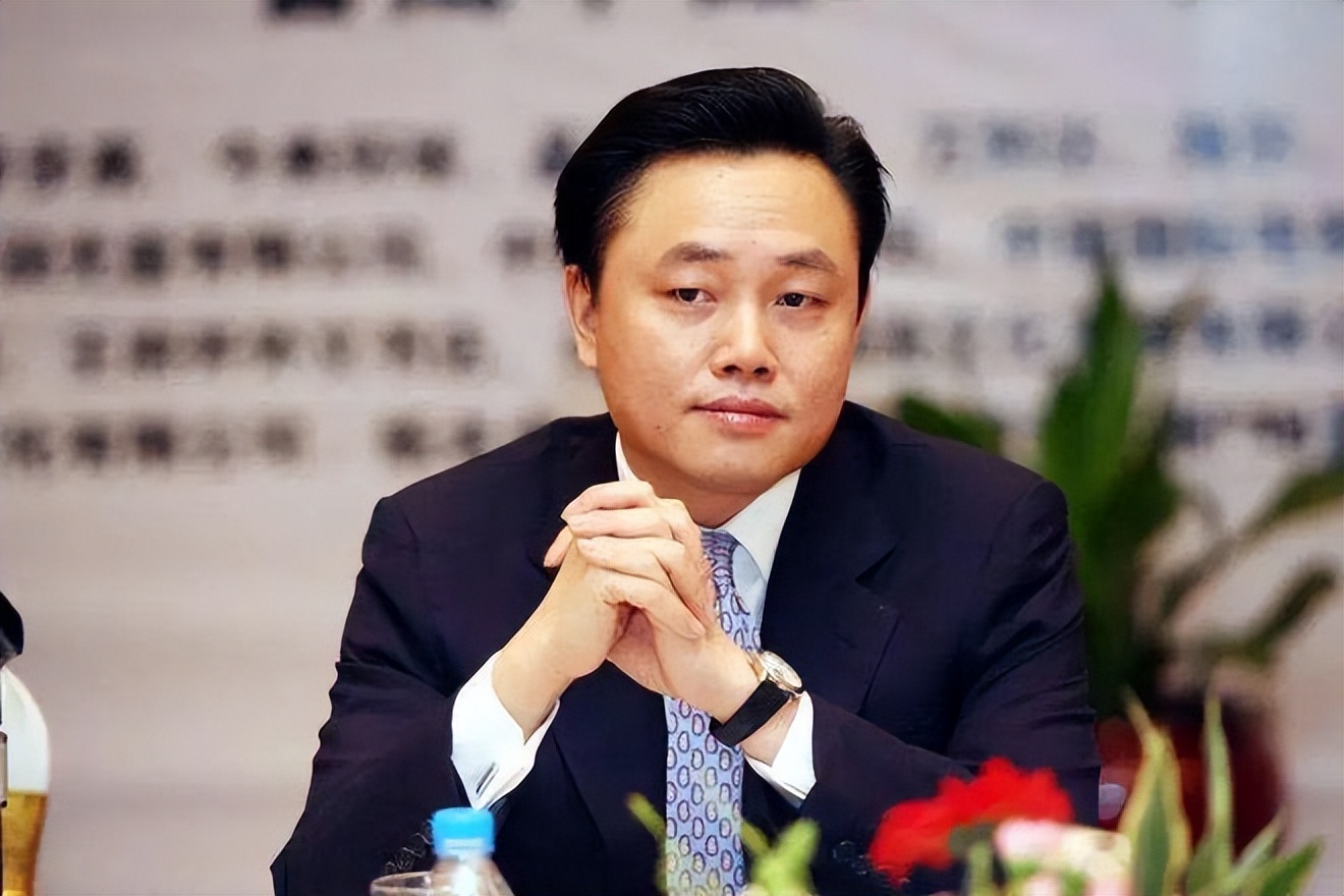 国家队进场,首富准备放弃国美?