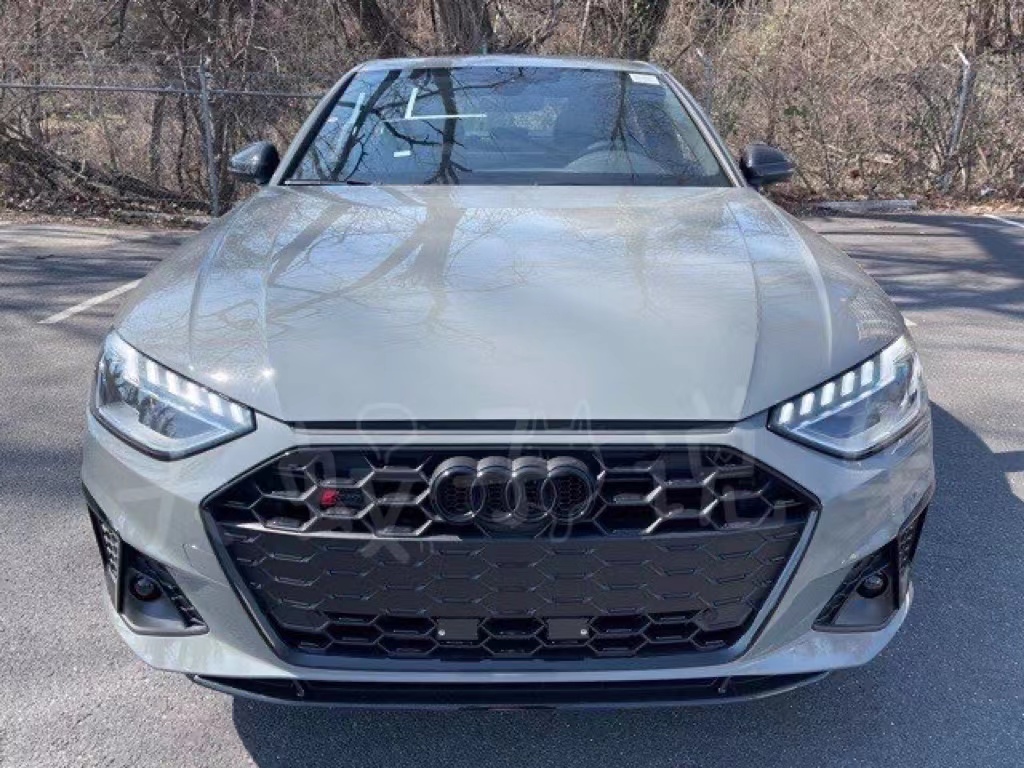 实拍欣赏2020款奥迪a4,全方位了解奥迪a4运动版