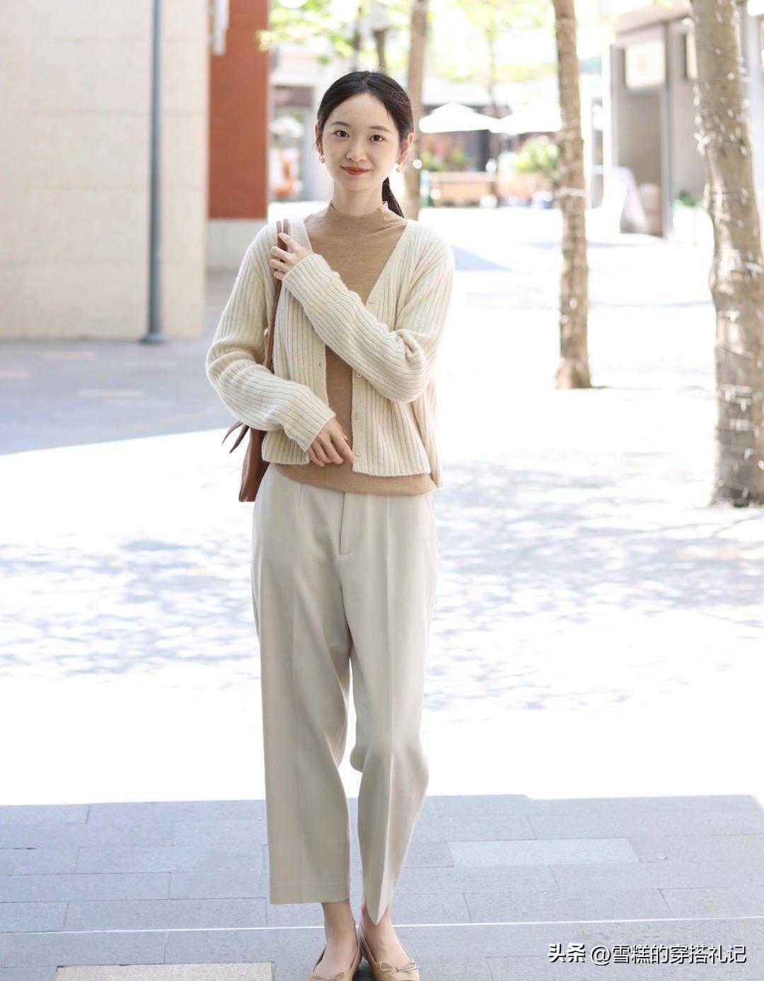 秋冬女款微喇裤百搭时尚洋气,百搭经典修饰腿型的女裤冬