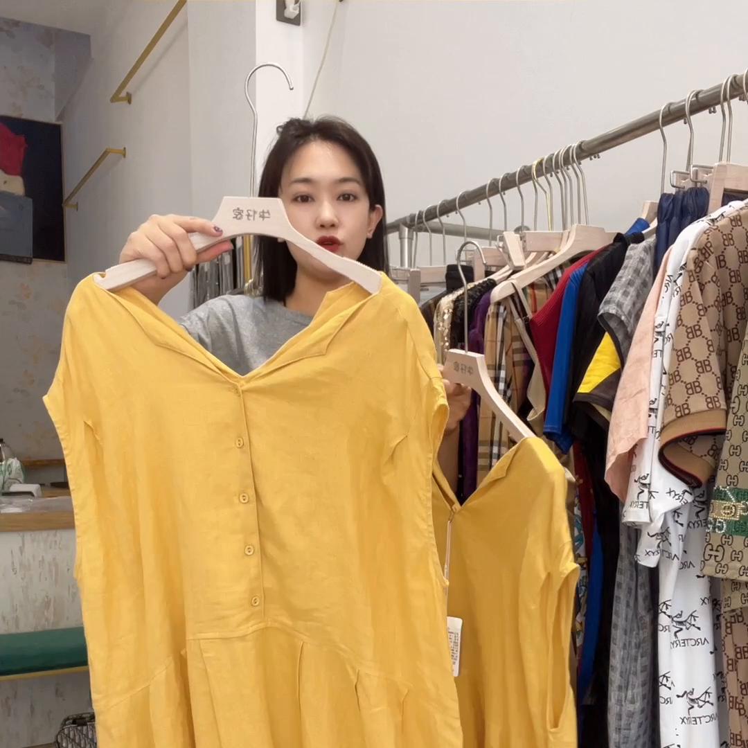 朋友们整理几天对接厂家后半年秋冬款重新出发我们...