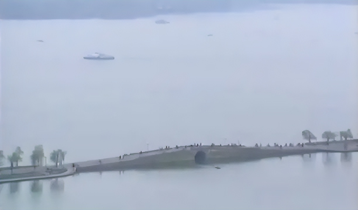 腾格尔的十大封神现场,腾格尔年轻采访完整版