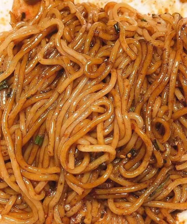 适合囤在宿舍的零食有哪些,学生党必备平价零食有哪些