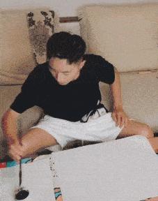 老婆包里发现的卡,老婆包里发现了啥