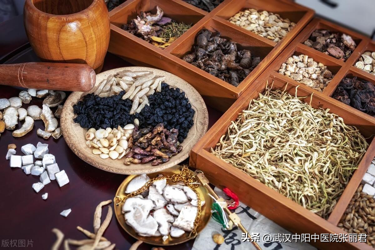 女性闭经宫寒用哪种中成药比较好,宫寒闭经怎么调理比较快呢