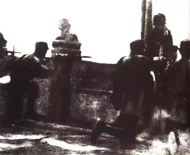 不会忘不能忘不敢忘,忘也不敢忘不能忘原版原唱