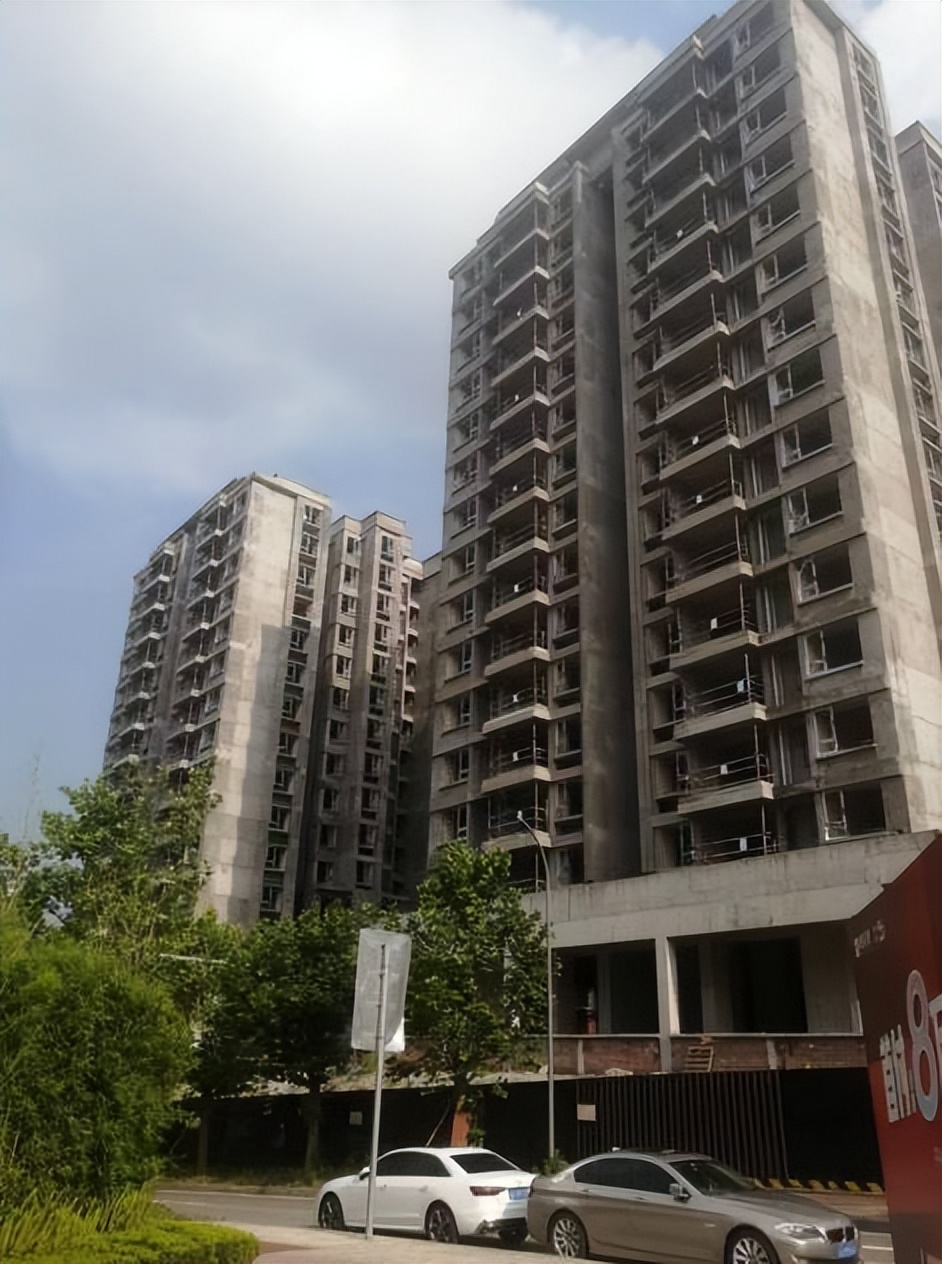 重庆蓝光未来城洋房最新进展,渝北区蓝光未来城现在情况怎么样