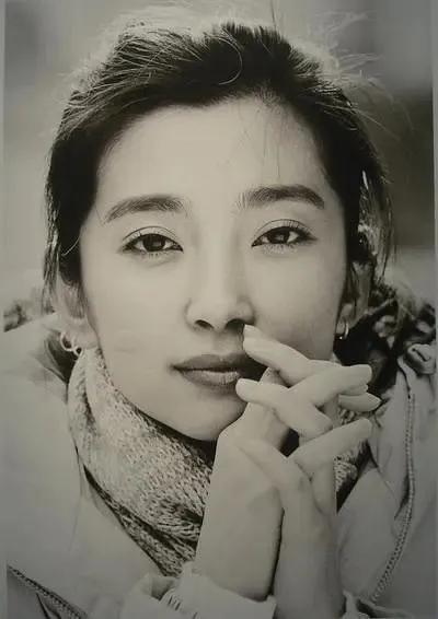 黑龙江五常县的李冰冰,云南李冰冰惊艳写真图片