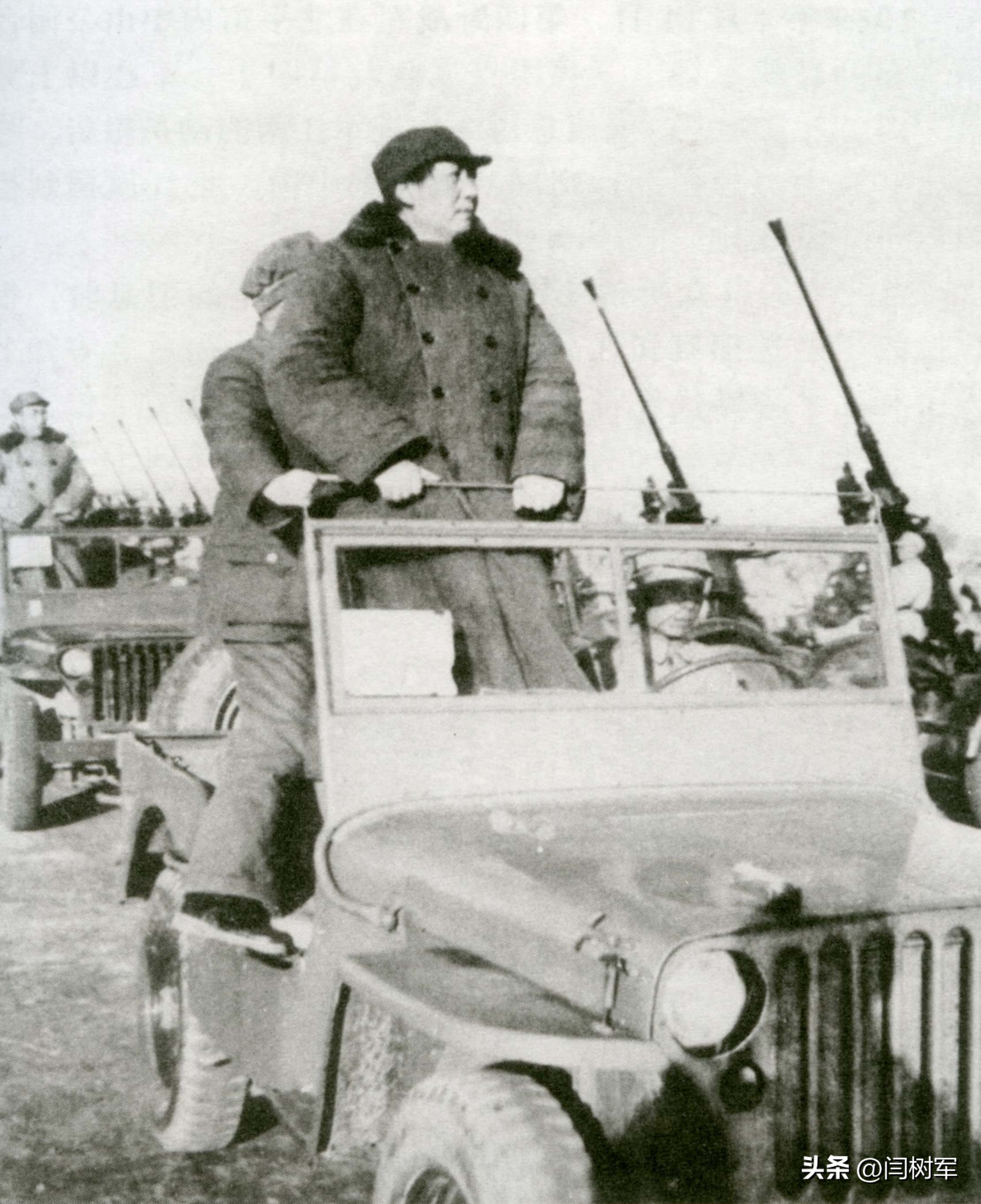 西苑阅兵最新解秘,检阅车就用美制吉普;毛主席:打照明弹五百发