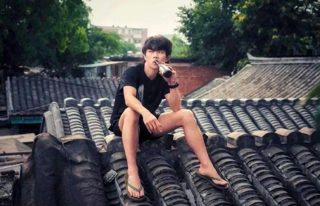 赵雷：我有些烦了