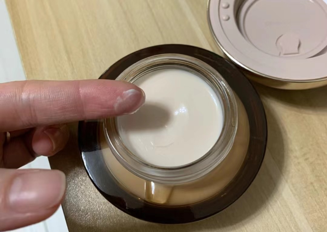 海蓝之谜精粹水雅诗兰黛面霜,皱纹面霜抗皱紧致抗衰老雅诗兰黛