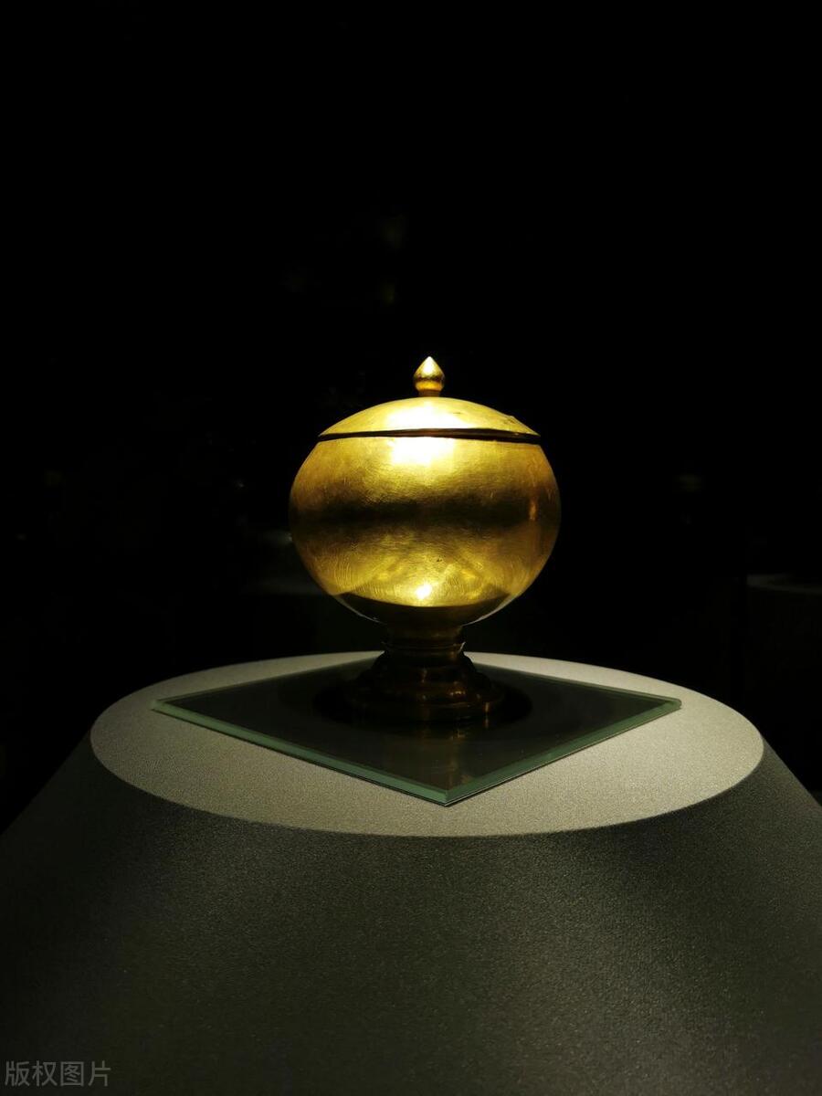 金器拿什么可以鉴别真假,金器鉴别