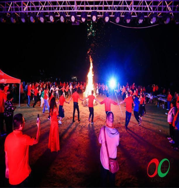 乌兰布和沙海湖半天游,乌兰布和沙海湖旅游区门票