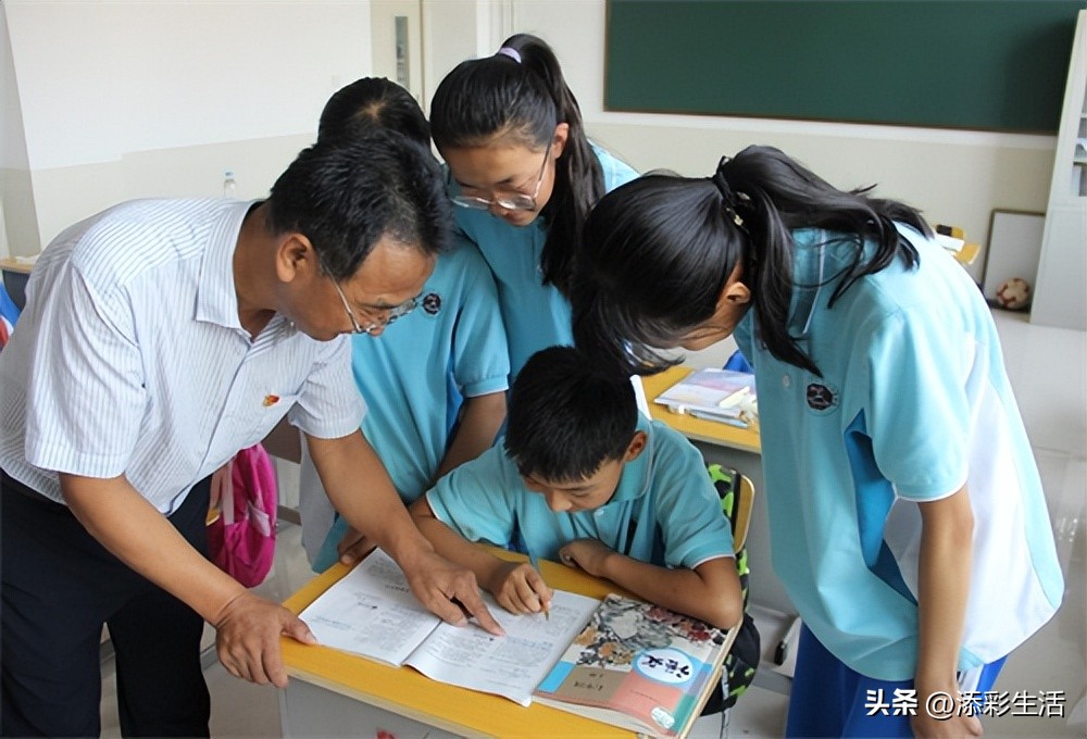 全国教书育人十大楷模心得,12位全国教书育人楷模