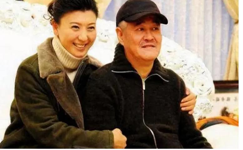 赵本山做错了什么,赵本山跟闫学晶有什么事吗