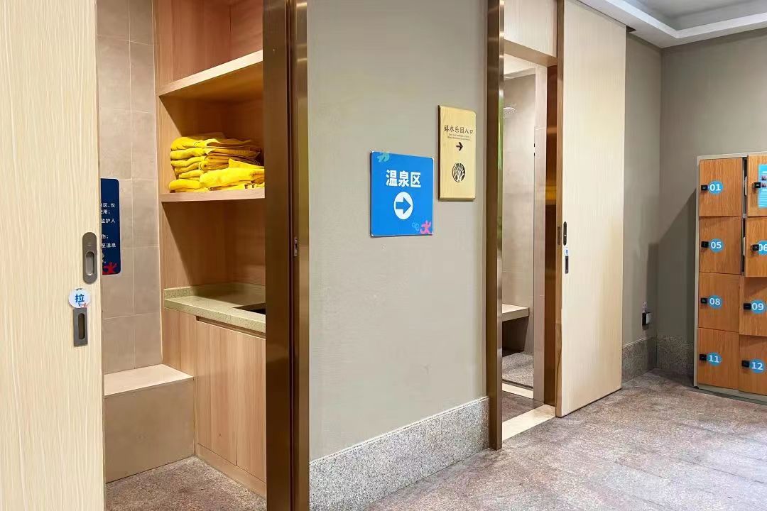 亲子游玩地点推荐沙滩寻宝,带娃好去处丛林探险