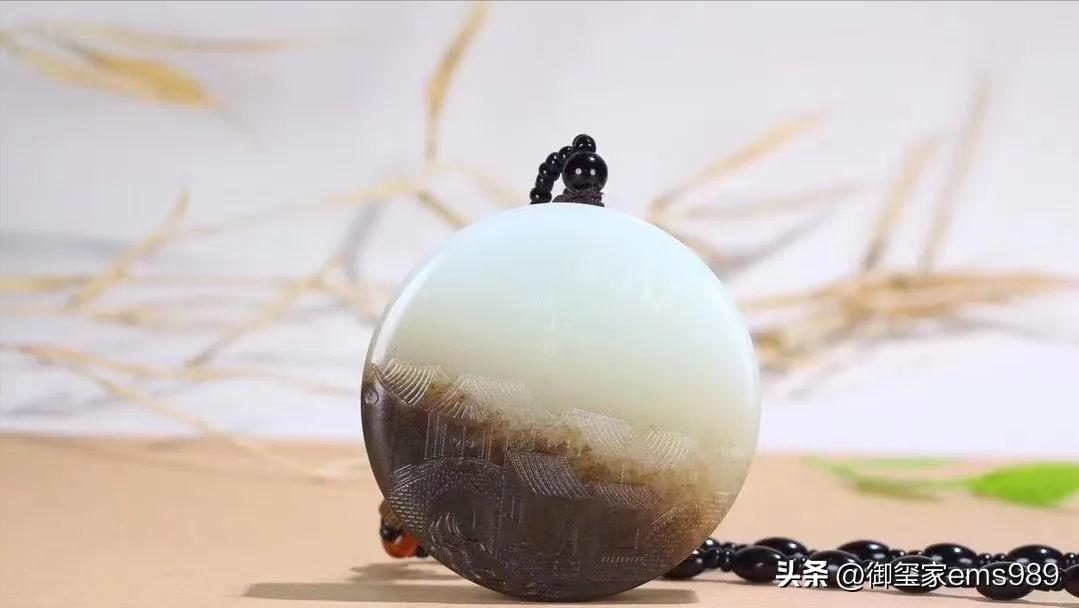 初次戴玉镯子有哪些讲究,初次佩戴玉牌的注意事项