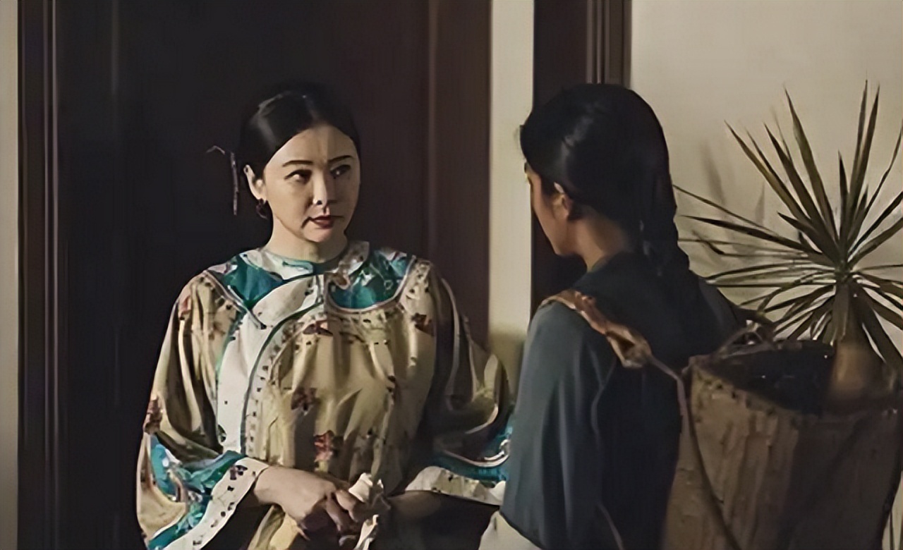 从纯情女星到吸毒、自杀、当小三，萧淑慎是如何被“毁”的？