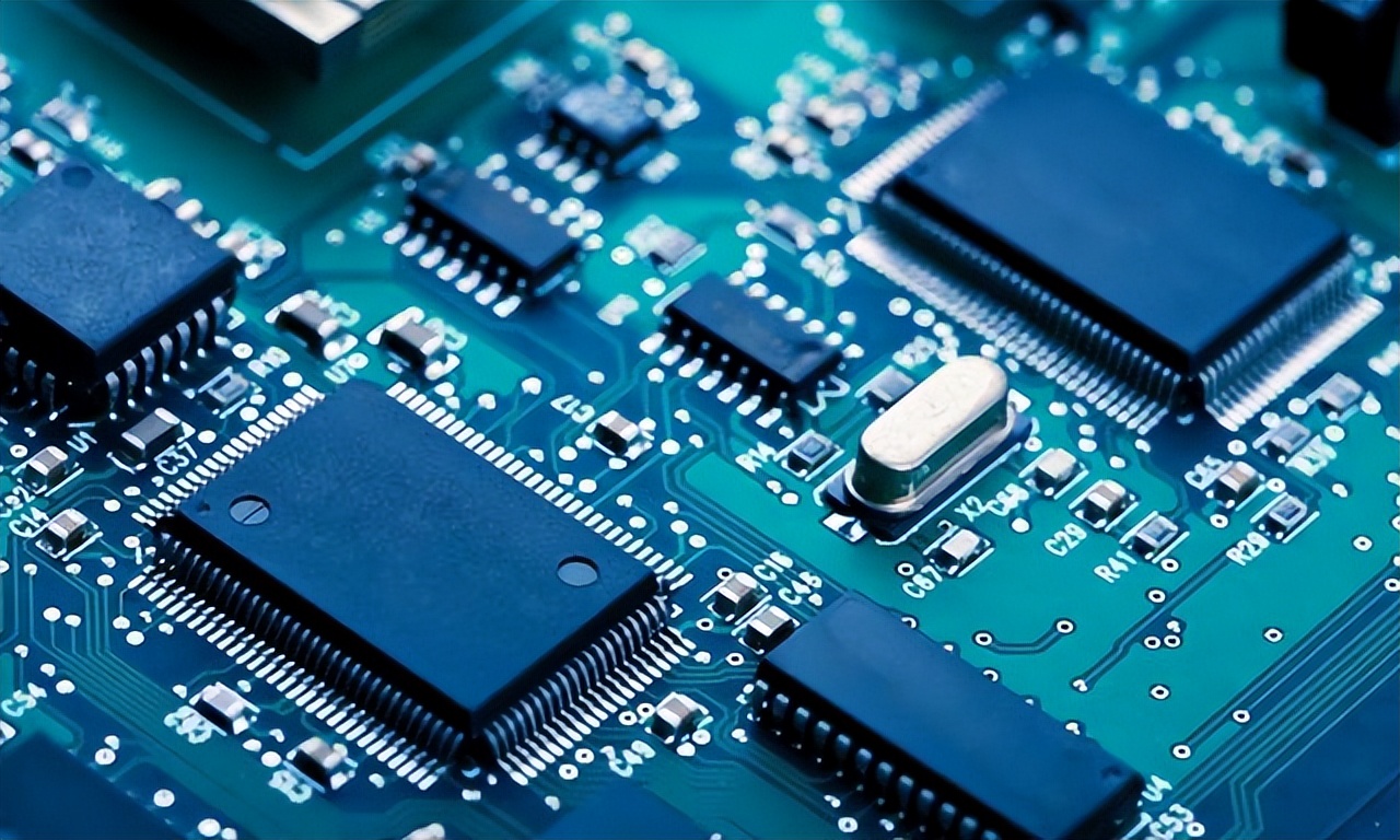 模拟ic与数字ic哪个前景好,ic验证有前景吗