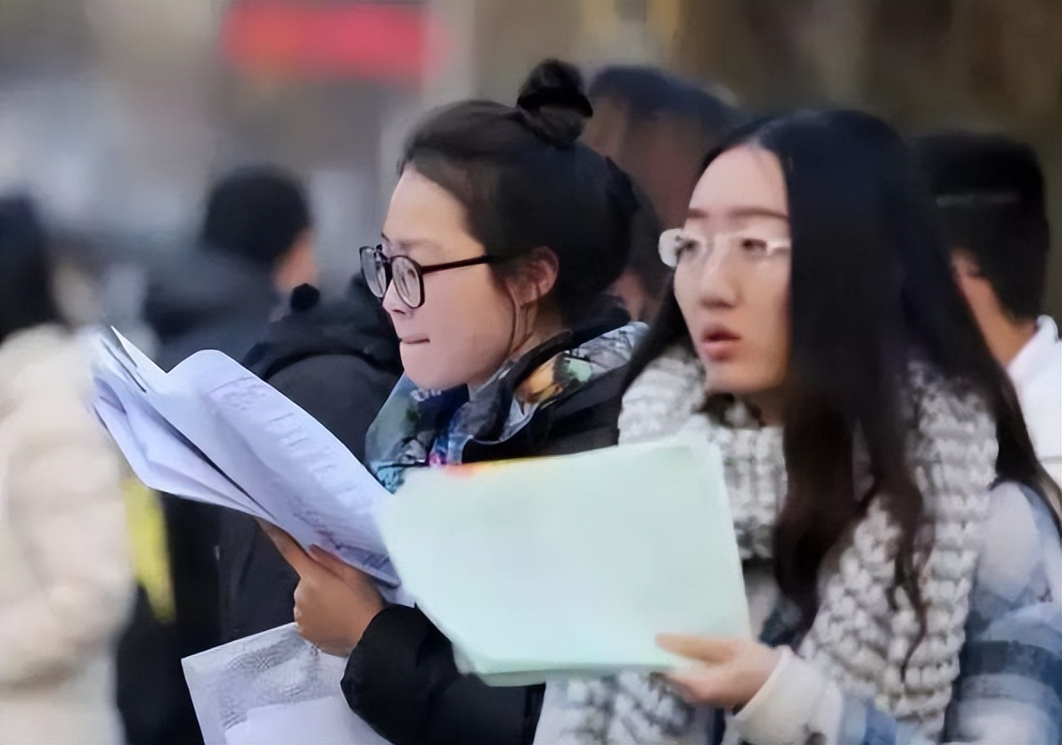 考上专硕和学硕有什么区别,考上研之后和朋友的差距有点大