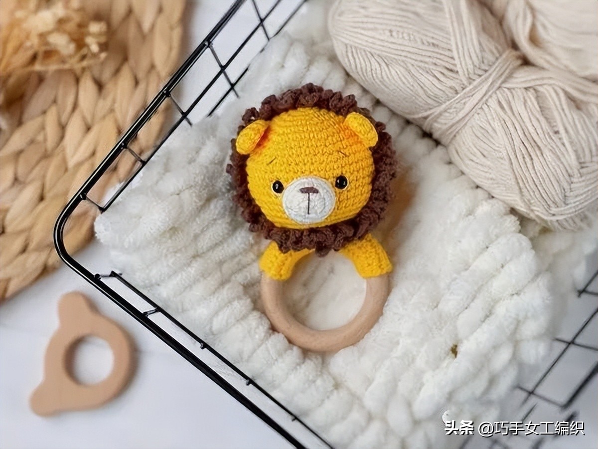 钩出超可爱迷你小玩偶,钩出超可爱的迷你小玩偶