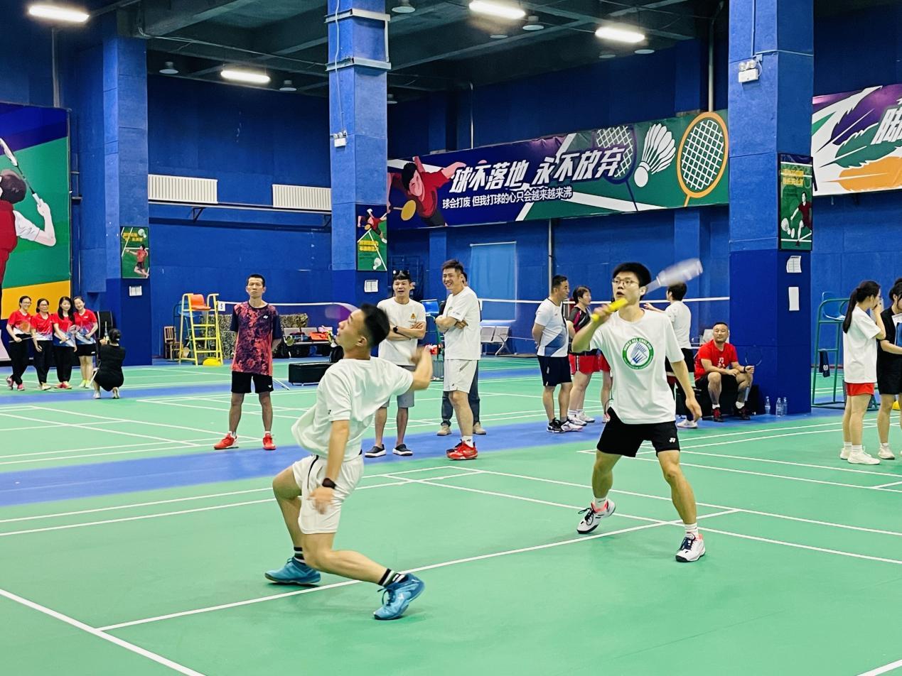乌鲁木齐市沙依巴克区羽毛球比赛,乌鲁木齐全国职工羽毛球比赛