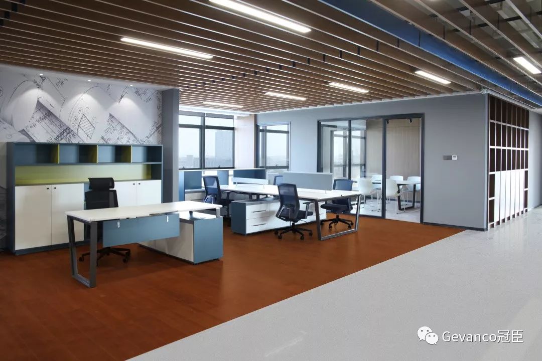 冠臣办公家具档次,冠臣办公椅质量怎么样