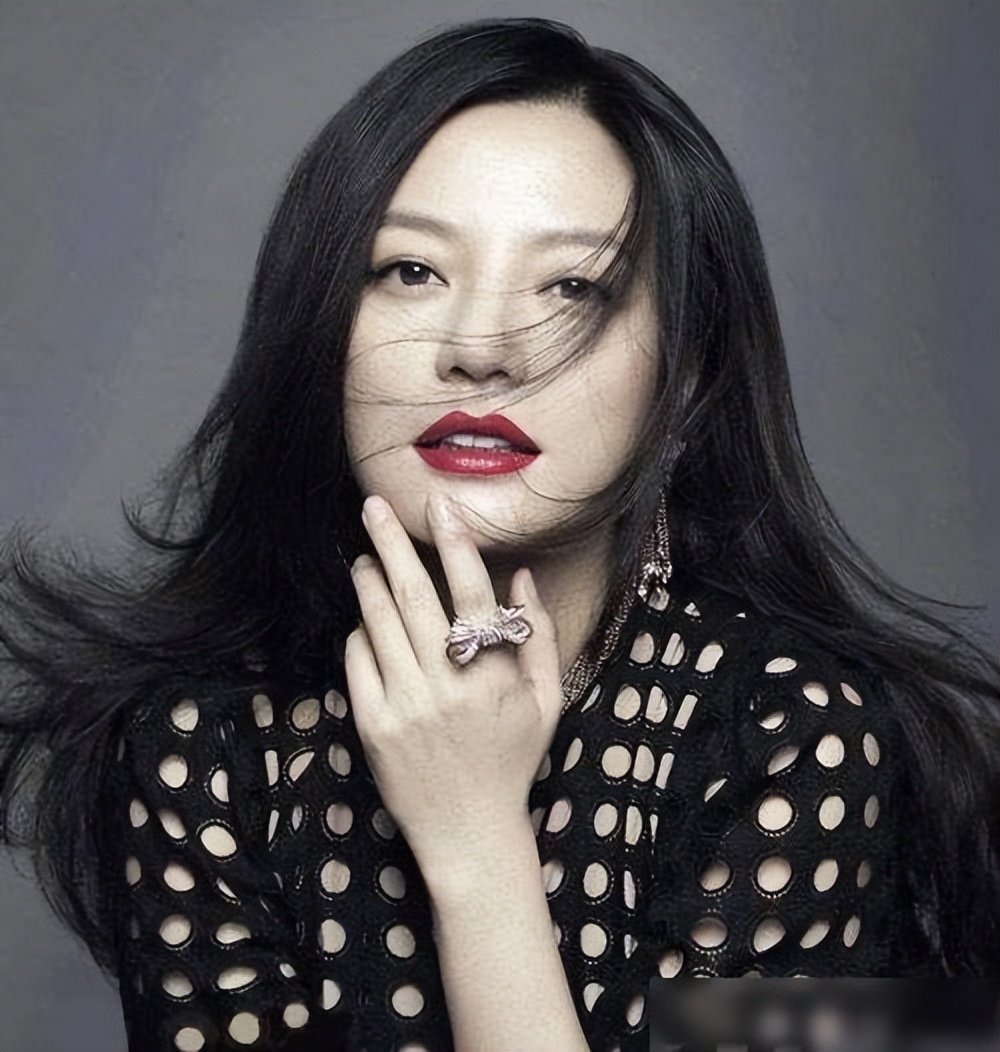 顶风作案！赵薇的恶行何止亲日辱华，如今原型毕露下场大快人心