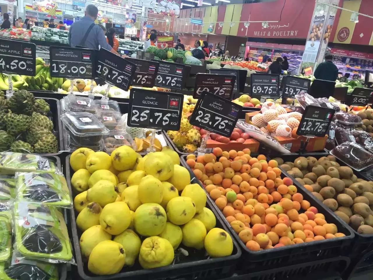 卡塔尔富得流油,卡塔尔流油